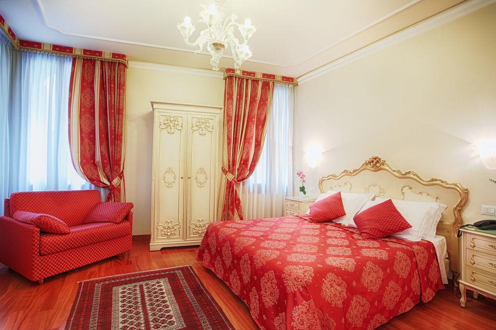Appartamenti San Luca เวนิส ภายนอก รูปภาพ